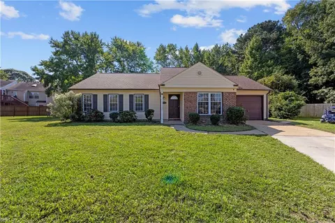 3409 Mornington Dr, Chesapeake, VA 23321
