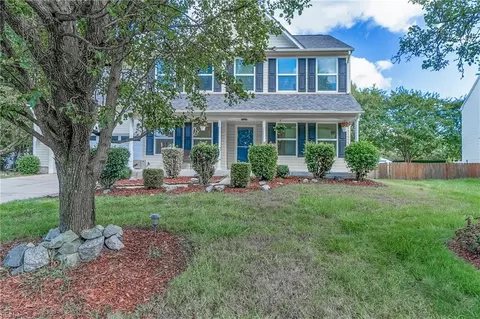 6110 Amberly Cir, Suffolk, VA 23435