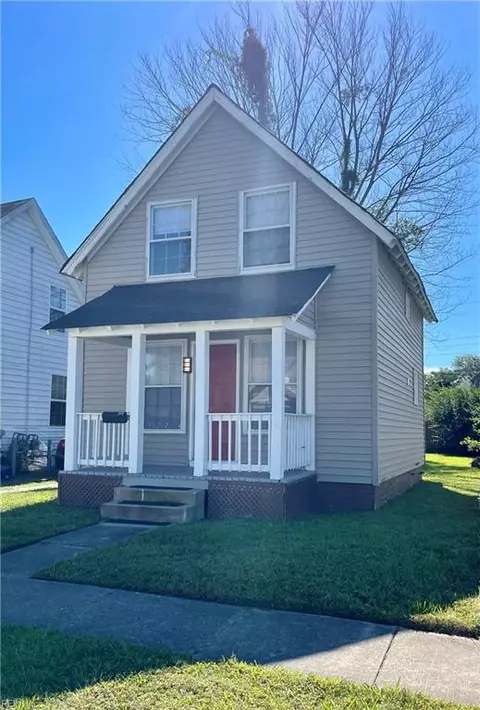54 Hobson St, Portsmouth, VA 23704