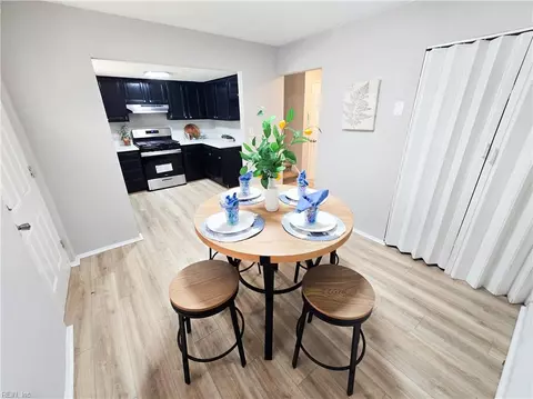 Dining - 6502 Harvey Ct, Norfolk, VA 23513 photo 2 of 3