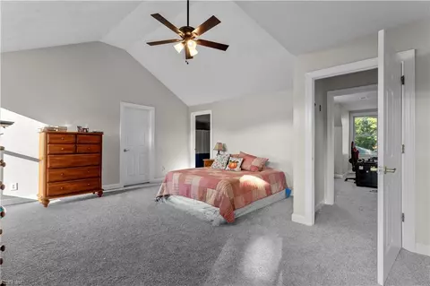 801 Johnstown Rd, Chesapeake, VA 23322 photo 16