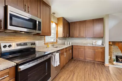 115 Waltham St, Hampton, VA 23666 photo 8