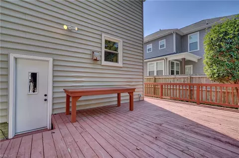 Exterior - 116 E 41st St, Norfolk, VA 23504 photo 4 of 9