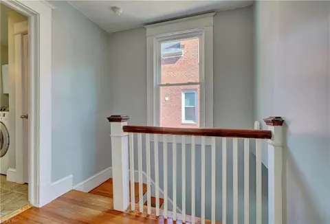 Entry Way - 116 E 41st St, Norfolk, VA 23504 photo 2 of 2
