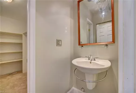 Bath - 116 E 41st St, Norfolk, VA 23504 photo 1 of 5