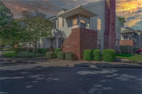 5150 Cypress Point Cir #201, Virginia Beach, VA 23455