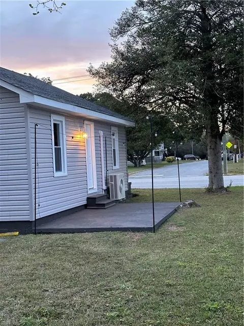 Exterior - 407 E Constance Rd, Suffolk, VA 23434 photo 4 of 4