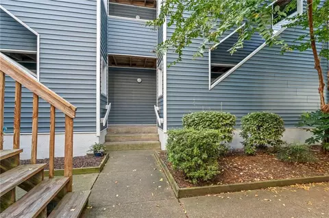 2308 Starfish Rd #101, Virginia Beach, VA 23451