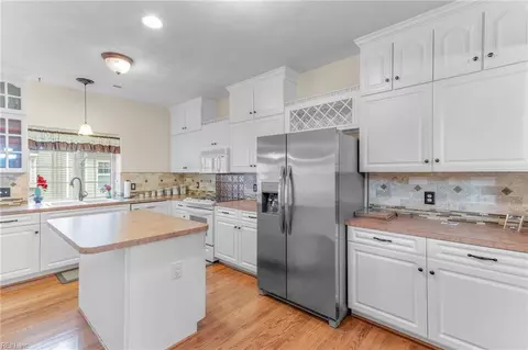 2026 Nicklaus Dr, Suffolk, VA 23435 photo 18