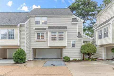 2026 Nicklaus Dr, Suffolk, VA 23435