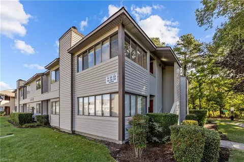526 Pheasant Rn Run, Virginia Beach, VA 23452