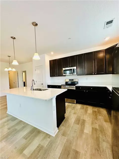 1501 Waitsel Dr # 202, Chesapeake, VA 23320