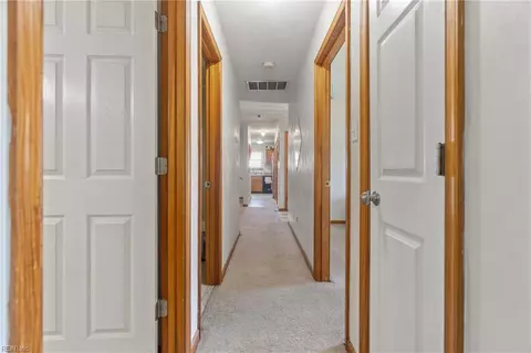 Entry Way - 708 Dana Dr, Chesapeake, VA 23321 photo 7 of 7