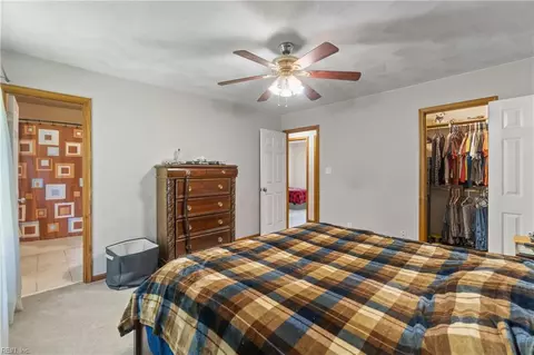Bedroom - 708 Dana Dr, Chesapeake, VA 23321 photo 4 of 7