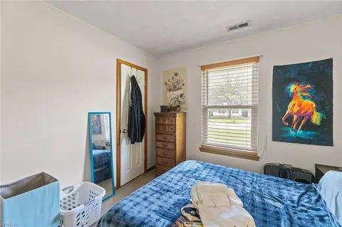 Bedroom - 708 Dana Dr, Chesapeake, VA 23321 photo 7 of 7