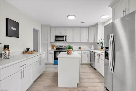 8060 Moose Ave, Norfolk, VA 23518 photo 11