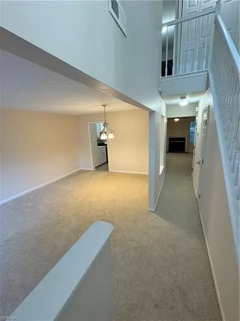 Entry Way - 12 Red Oak Pl, Hampton, VA 23666 photo 2 of 2