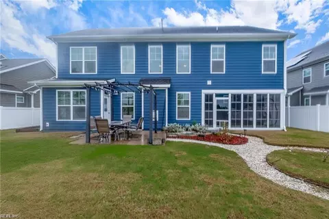 Exterior - 2123 Ferguson Loop, Chesapeake, VA 23322 photo 6 of 8
