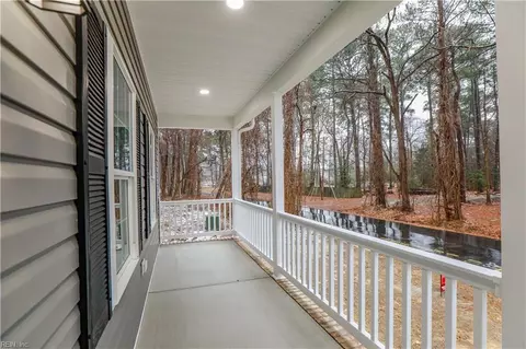 Exterior - 306 Hall Rd, Hampton, VA 23664 photo 3 of 5