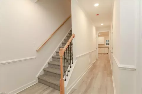 Entry Way - 306 Hall Rd, Hampton, VA 23664 photo 6 of 6
