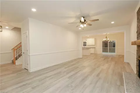 Living - 306 Hall Rd, Hampton, VA 23664 photo 1 of 4