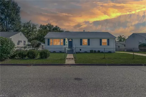 3307 Candlewood Dr, Hampton, VA 23666