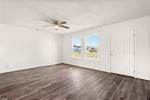 Living - 35416 Amanda Loop, Ivor, VA 23866 photo 1 of 4