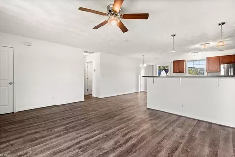 Living - 35416 Amanda Loop, Ivor, VA 23866 photo 2 of 4