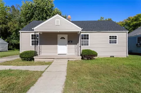 706 Smith St, Hampton, VA 23661