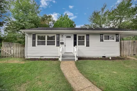 1305 River Oaks Dr, Norfolk, VA 23502