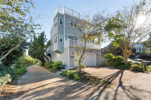 216 67th St #A, Virginia Beach, VA 23451