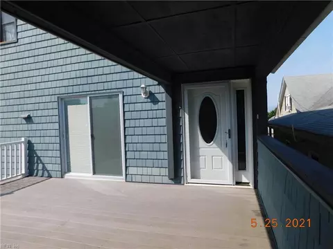 1724 E Ocean View Ave # C, Norfolk, VA 23503