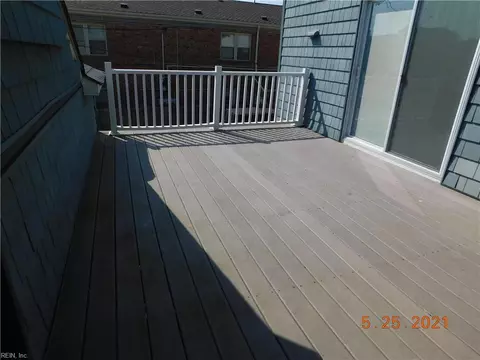 1724 E Ocean View Ave # C, Norfolk, VA 23503 photo 2