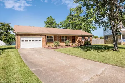 5616 Parkland Ct, Virginia Beach, VA 23464