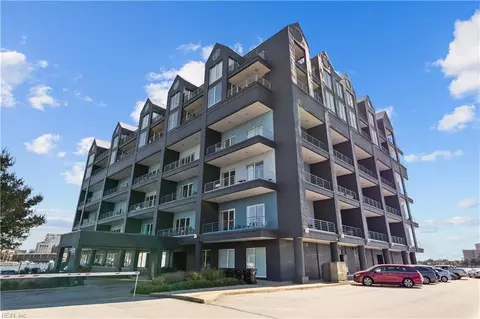 40 Rader St #204, Norfolk, VA 23510
