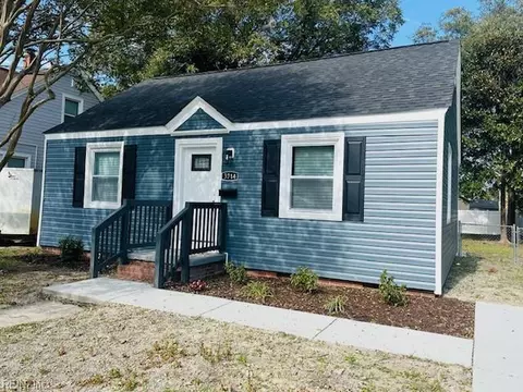3714 Robin Hood Rd, Norfolk, VA 23513