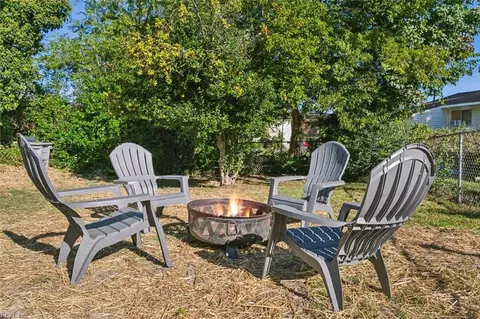 2011 Wood Ave, Hampton, VA 23664 photo 25