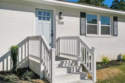2011 Wood Ave, Hampton, VA 23664 photo 5