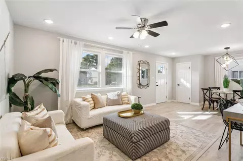 2011 Wood Ave, Hampton, VA 23664 photo 7