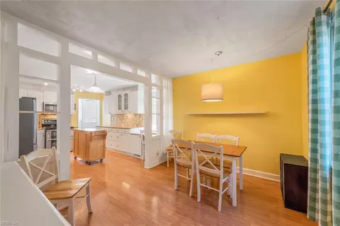 352 Brightwood Ave, Hampton, VA 23661 photo 3