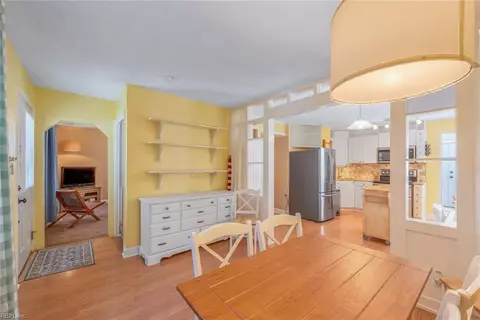 352 Brightwood Ave, Hampton, VA 23661 photo 4