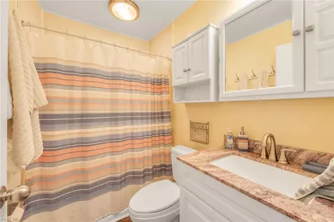 352 Brightwood Ave, Hampton, VA 23661 photo 15