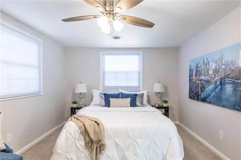 Bedroom - 1516 Hastings Dr, Hampton, VA 23663 photo 2 of 6