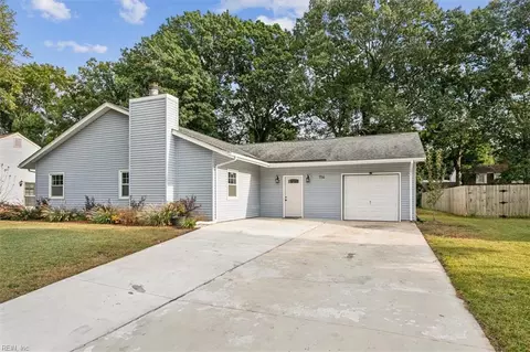 114 Admiral Ct, Hampton, VA 23669 photo 2