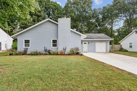 114 Admiral Ct, Hampton, VA 23669 photo 3