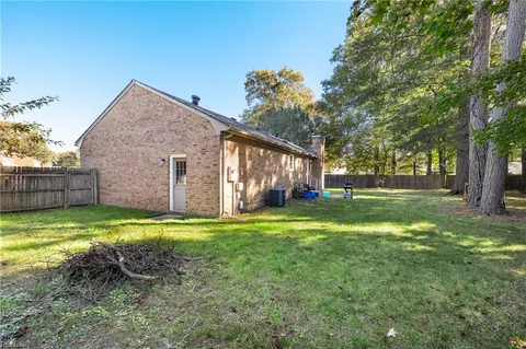 25 Natalie Dr, Hampton, VA 23666 photo 29