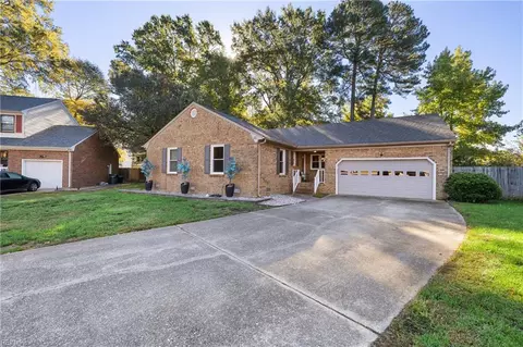 25 Natalie Dr, Hampton, VA 23666 photo 3