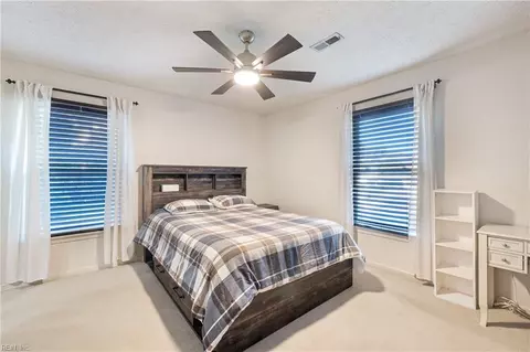 25 Natalie Dr, Hampton, VA 23666 photo 17
