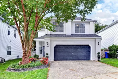 807 Irongate Ct, Newport News, VA 23602