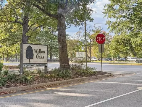 316 Beauregard Hts, Hampton, VA 23669 photo 41